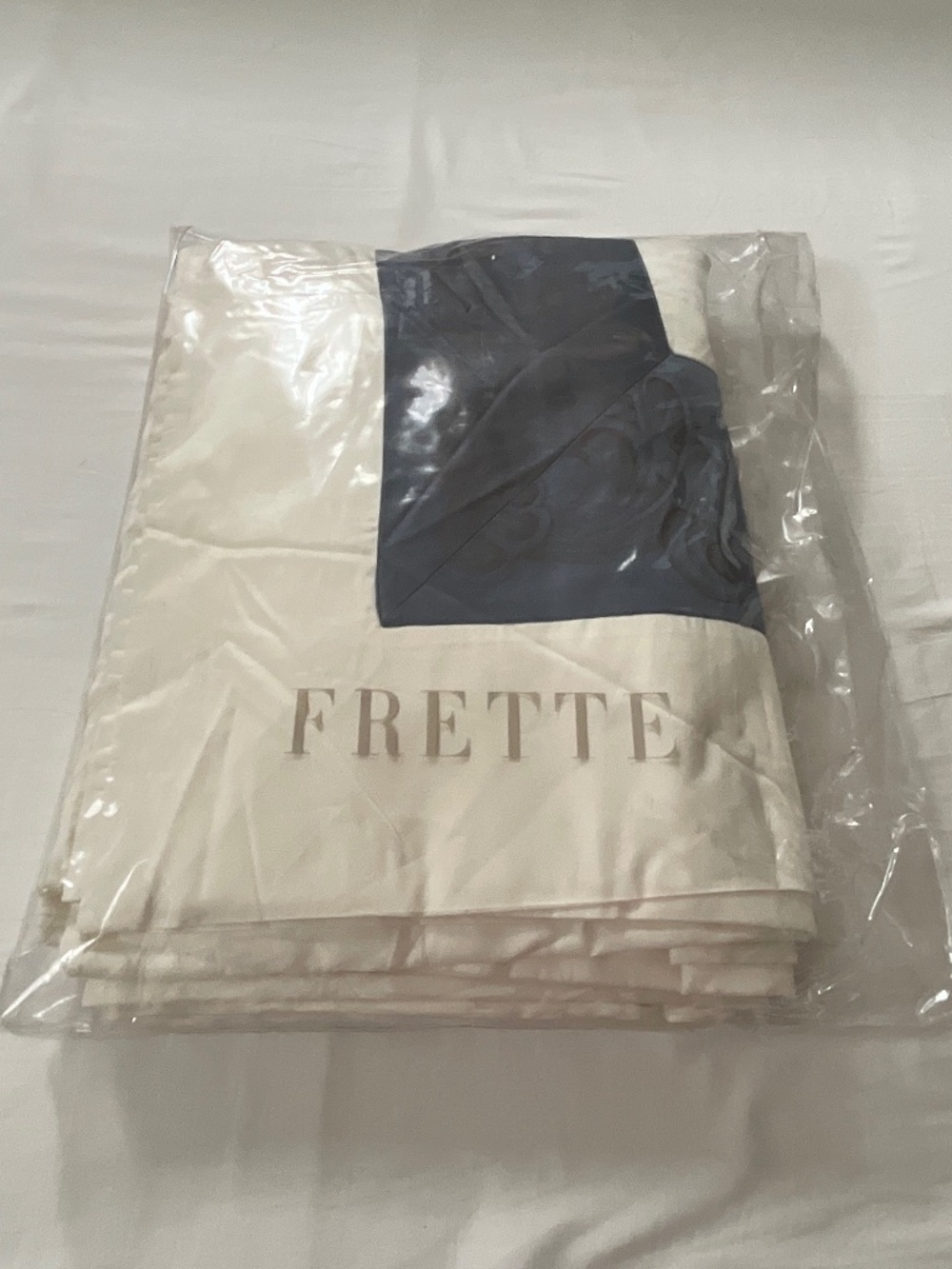 NWT VINTAGE FRETTE Damask Border King Sheet Set Ivory Blue